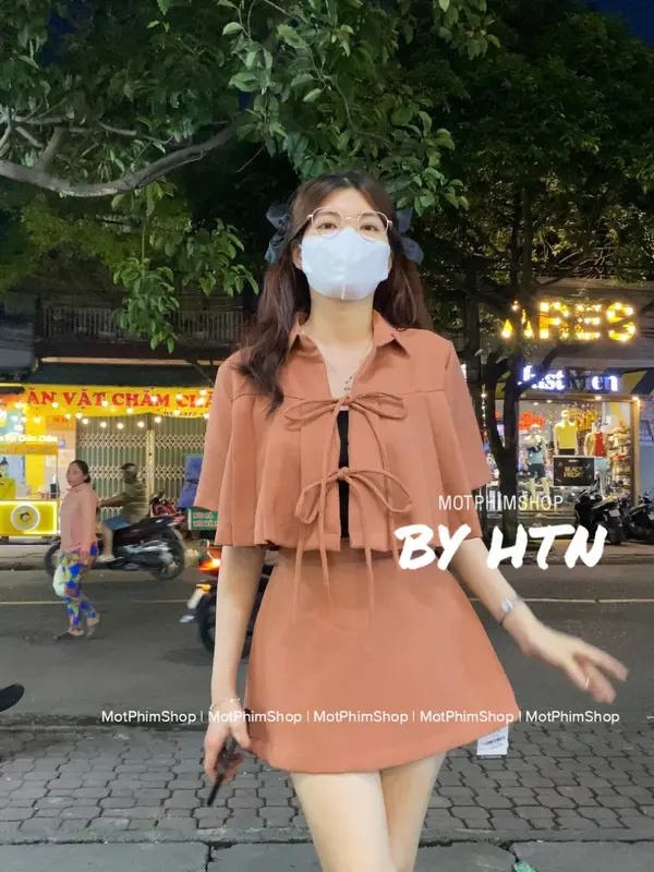 SET đồ nữ hai món áo croptop và chân váy chữ A, SET MOON 7