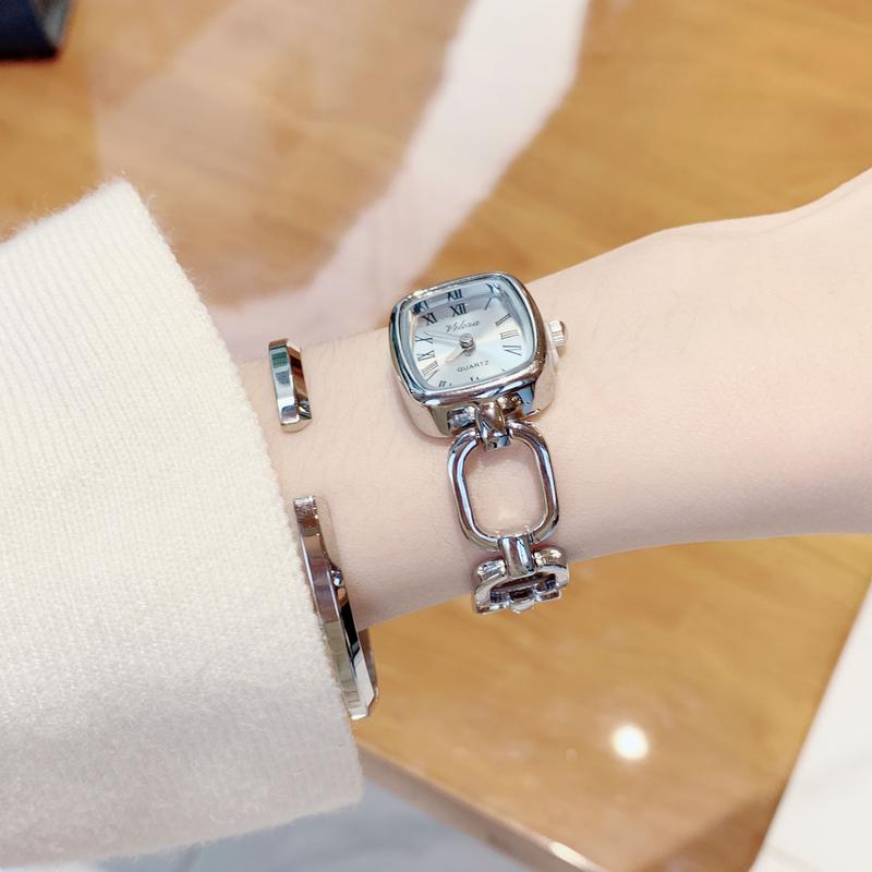 [NEW] Đồng hồ thời trang thiết kế không kim giây Velora dây xích thiết dạng lắc tay - DH01 Women Watch Voi 7
