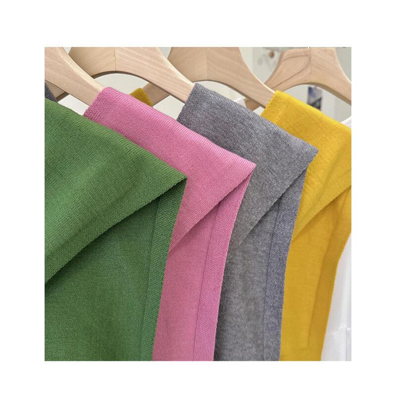 Product Introduction of Khăn Quàng Choàng, Trang Phục Nữ, Hàng Mới Về Năm 2025, Sọc Dệt Kim, Nhỏ Và Mỏng, Thích Hợp Cho Mùa Xuân Và Mùa Thu, Cao Cấp, Có Thể Dùng Làm Áo Len Phù Hợp, Áo Khoác, Khăn Quàng Cổ 2