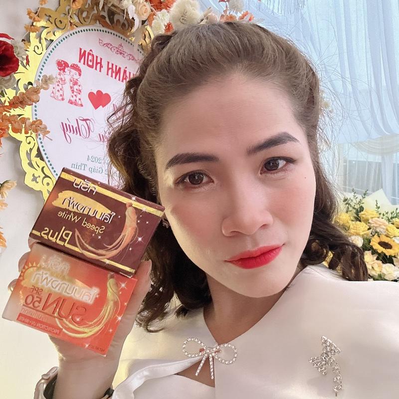 Bộ kem sâm  gensing thái Lan dùng cho da nám, tàn nhang ( kem ngày + kem đêm) Nữ Làm Đẹp Da Chăm Sóc Da Kem Face Massage 1