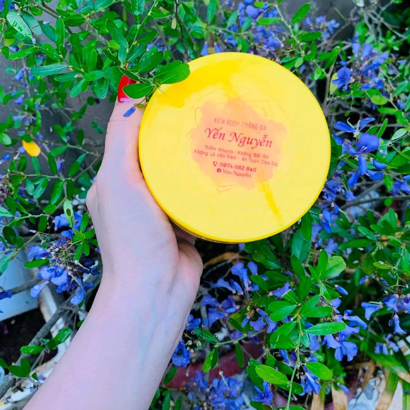 KEM BODYY TẨY TRẮNG DA (HỦ200G DƯỠNG TRẮNG DA BODY)_ Dưỡng Da Body 1