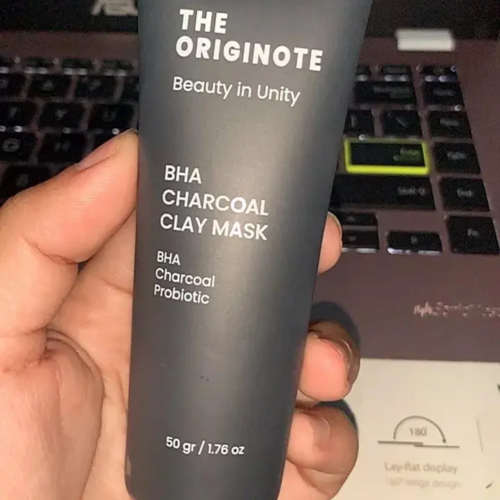 The Originote BHA Charcoal Clay Mask 1