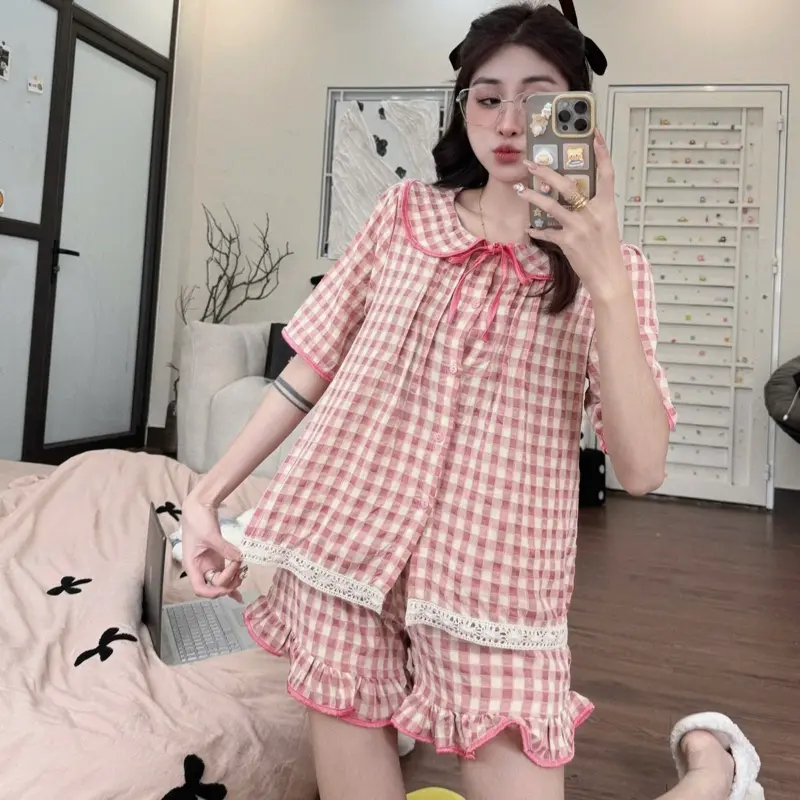 Bộ mặc nhà tiểu thư quần đùi áo cộc cổ sen kẻ caro Mẫu mới 2025 1