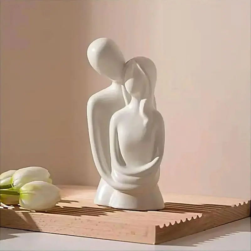 Patung Couple White Romantic Concentrate / Pajangan Patung Mini / Dekorasi Rumah Kamar Aesthetic / Properti Foto Konten Video Estetik