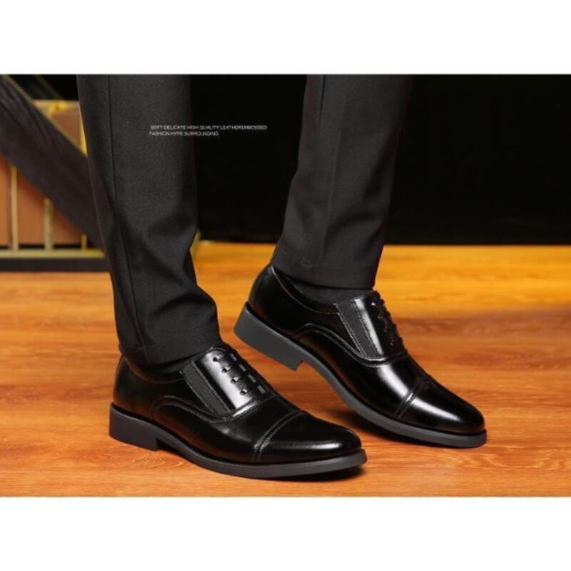 Product Introduction of Experimental Leather Shoes Round Head Breathable Formal Fashion Simple Business Style For Men 5