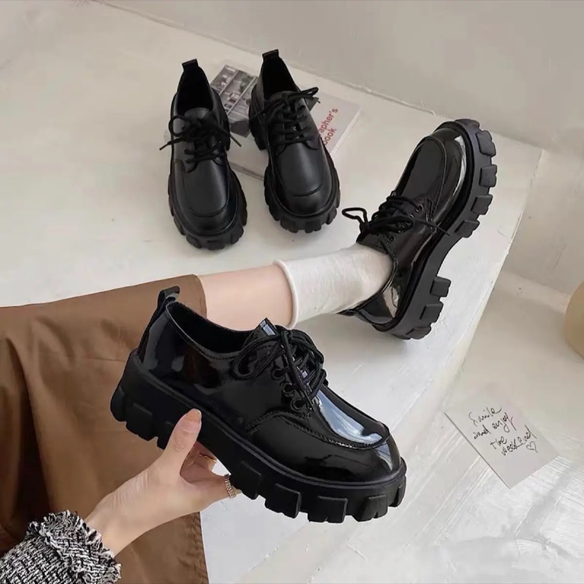 GIÀY BỐT NỮ HOTTTRENNNNNNN Shoes Women