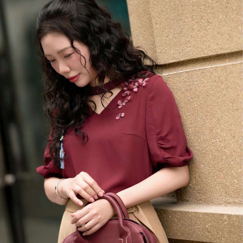 Áo lụa đỏ mận tay nhún SM653 -Hàng thiết kế HONG VIC. 1