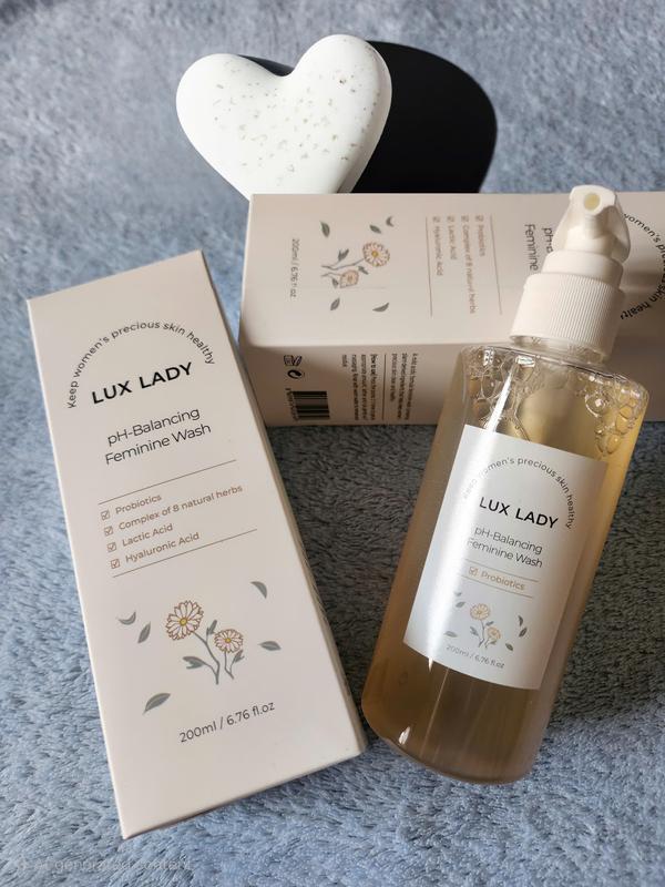 Dung dịch vệ sinh phụ nữ LUX Lady Hàn Quốc Black Tea 200ml 2