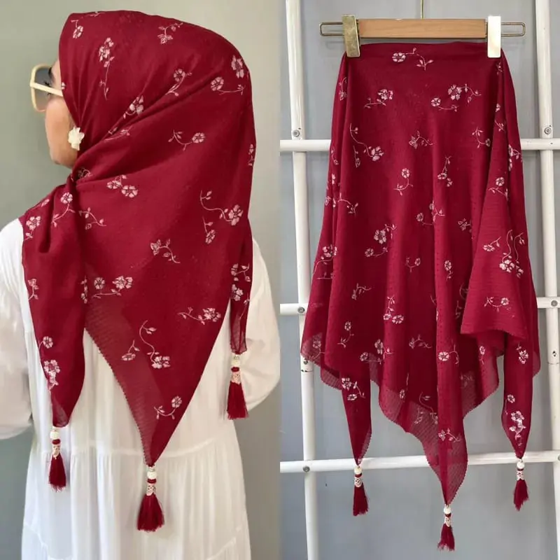 Hijab Segi Empat Jambul / Hijab Tasel Motif Bunga / Hijab Segi Empat Potton Star Motif 1