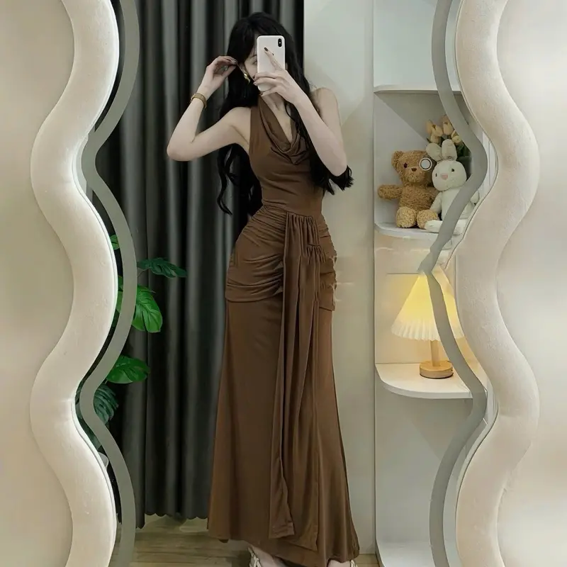 Đầm thiết kế yếm cổ đỗ xoè/ đầm yếm cổ đỗ maxi xoè 7