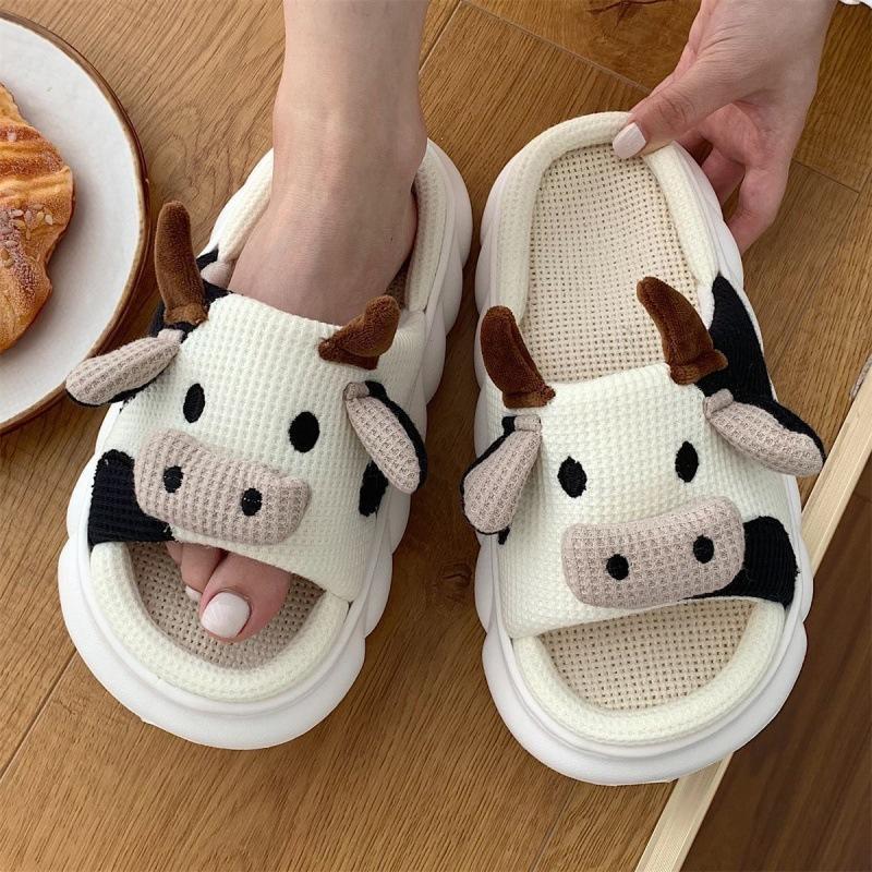  Dép bông đi trong nhà hình chú con bò ngộ nghĩnh  MSP 215 GH Cao Su DéP Slipper Hoa Nữ Có Quai 