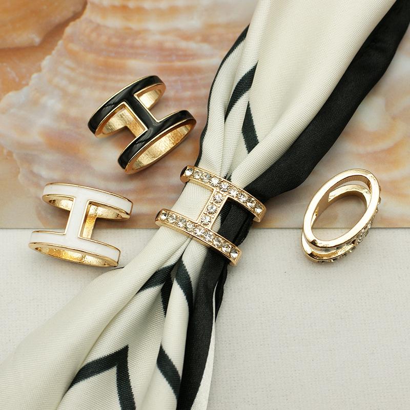 Khóa Chữ Cái Khăn Quàng Zircon, Còn Hàng, Thiết Kế Hai Sử Dụng, Thời Trang Đơn Giản, Màu Đen Và Trắng Có Thể Đảo Ngược, Khóa Khăn Choàng, Khóa Khăn Quàng Cổ Vuông Nhỏ Trang Trí 0