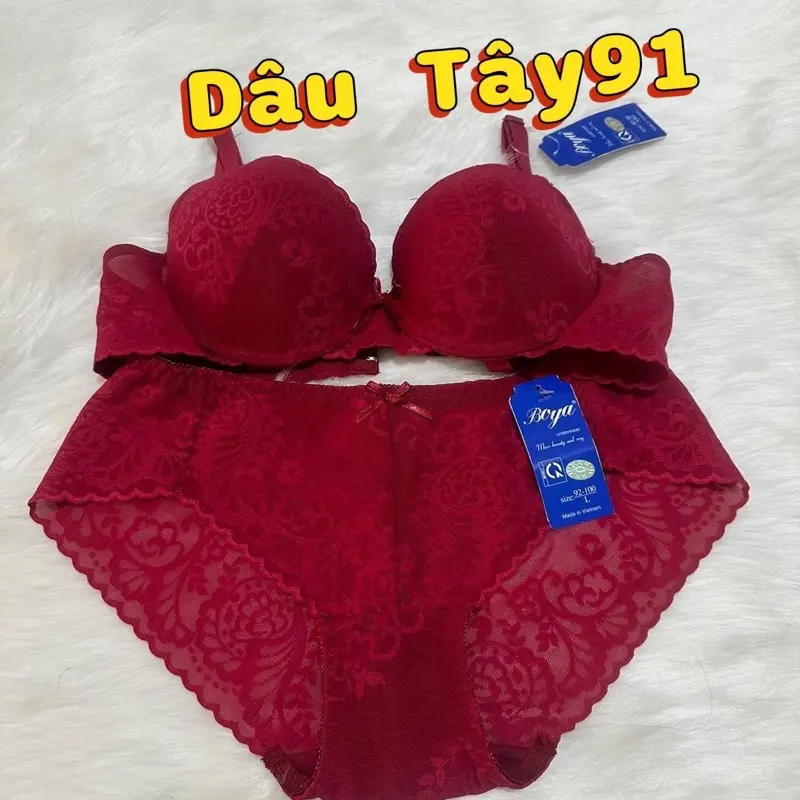 Bộ bikini 095.Chất  liệu ren lụa cao cấp mang lại sự thoải  mái  và mát  mẻ khi  bạn diện  trong  những ngày nắng  nóng