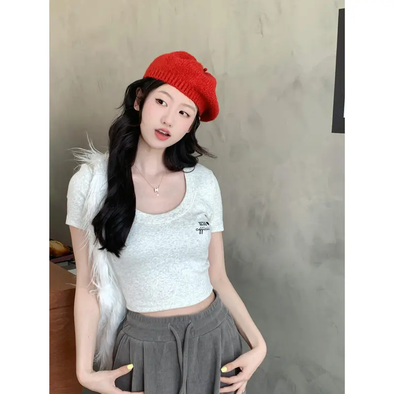 Hàng Mới Về 2024 Áo Thun Croptop Mùa hè ngắn tay thêu chữ, cổ chữ V, hợp xu hướng, Phong Cách gợi cảm Nữ Women 6