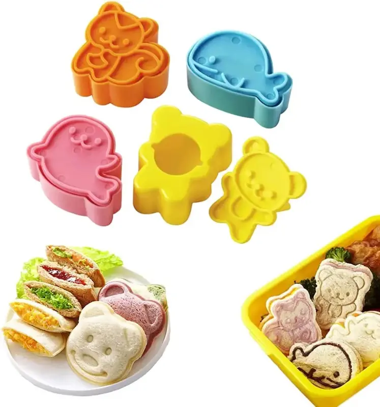 Cetakan Roti Set 4 pcs Cetakan Pemotong Kue Sandwich Bentuk Lumba-Lumba Tupai Beruang Samll Cetakan Roti dan Bekal anak Set isi 4pcs kitchenware 0