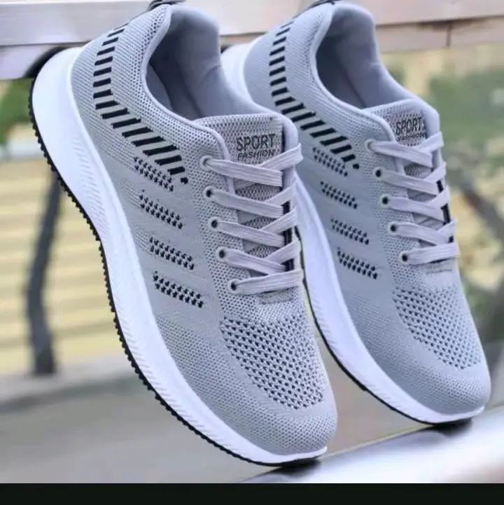 SEPATU PRIA DAN WANITA KEKINIAN SEPATU SPORT SEPATU RUNNING SEPATU SNEAKERS BEST FASHION TRENDY SEPATU KASUAL Olahraga Casual Shoes Kerja Hitam 5