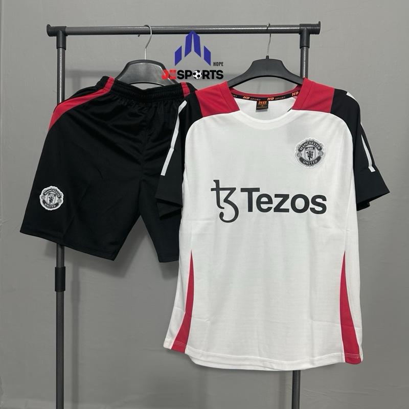 Áo đá bóng training Manchester United mùa giải 2025 - 2026