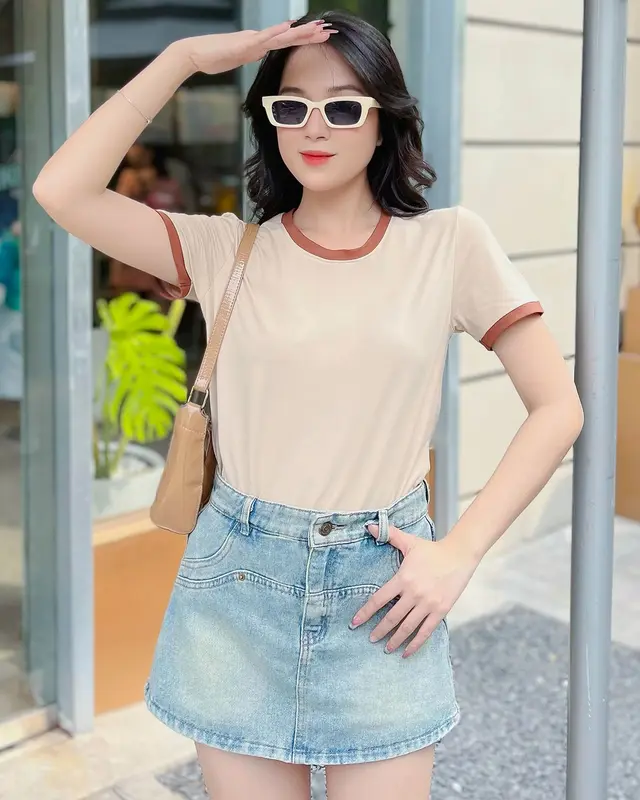 Áo thun trơn nữ cổ tròn TOLI 16 màu Form vừa dáng suông, vải cotton 4 chiều mềm mịn - BSB- 03 Top Women 4