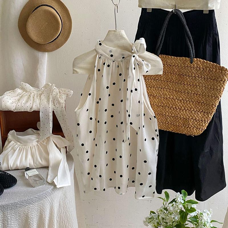 Kemeja Tanpa Lengan Motif Polkadot Sederhana dengan Tali Pengikat, Atasan Wanita Musim Panas dengan Leher Gantung Kemeja Tanpa Lengan Motif Polkadot Sederhana dengan Tali Pengikat, Atasan Wanita Musim Panas dengan Leher Gantung