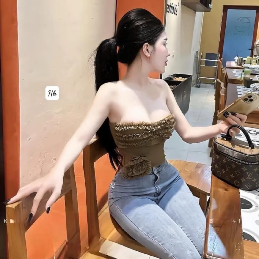 Áo quây lưới bèo đính tag hoa tết tỉ mỉ hàng 2 lớp mềm mịn kèm ảnh thật cuối