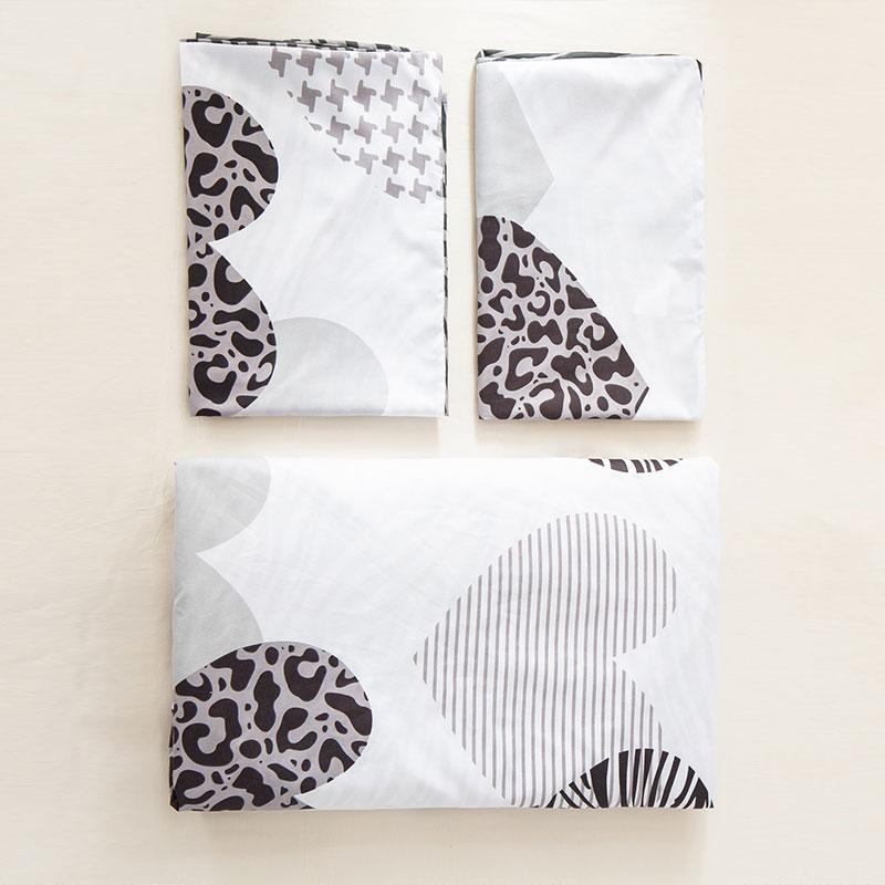 Heart Print Duvet Cover & 2 Counts Pillowcase without Filler, 3 Counts/set Soft Bedding Sets for Bedroom Use, Dust-proof Christmas Decor Bedding for Home, House Decor, Gifts For Men, Christmas Gifts, Christmas Decorations 6