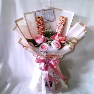 Bucket bunga artificial dan Cokelat/ bucket valentine