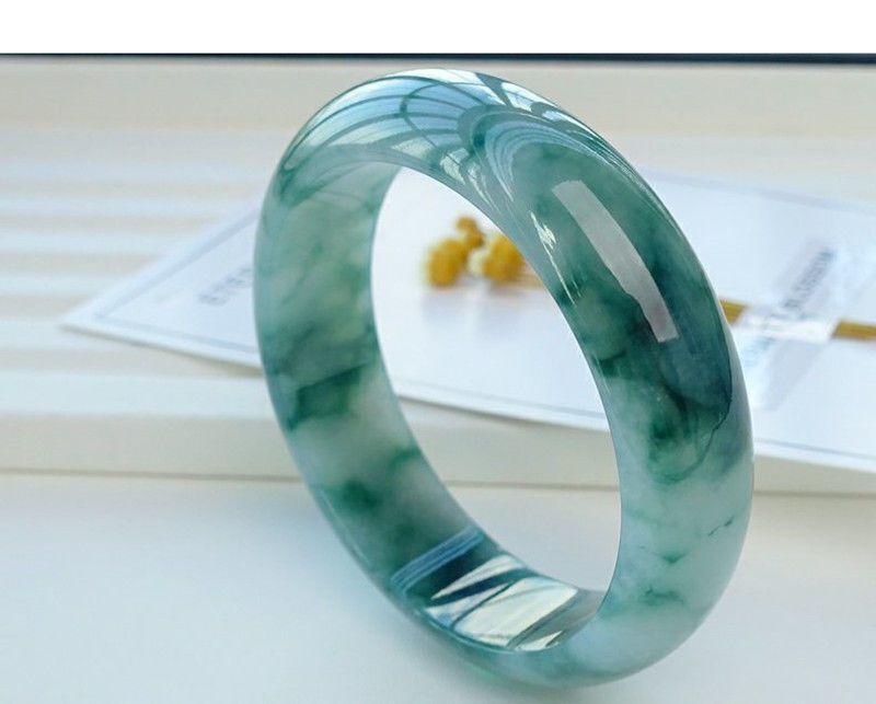 Product Introduction of Vòng Tay Ngọc Bích Myanmar, Chất Liệu Ngọc Bích Tự Nhiên Nguyên Chất, Loại Sáp Băng Cao, Hoa Lan Nổi Loại Màu Xanh Lá Cây, Nhẫn Lốp Trong Suốt, Vòng Tay Ngọc Bích Nữ, Hàng Mới Về 2025 2