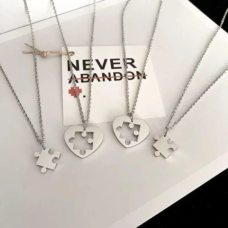 Ins Style Puzzle Peach Heart Couple Necklace Creative Puzzle Heart-shaped Pendant Couple Gift Sweater Chain