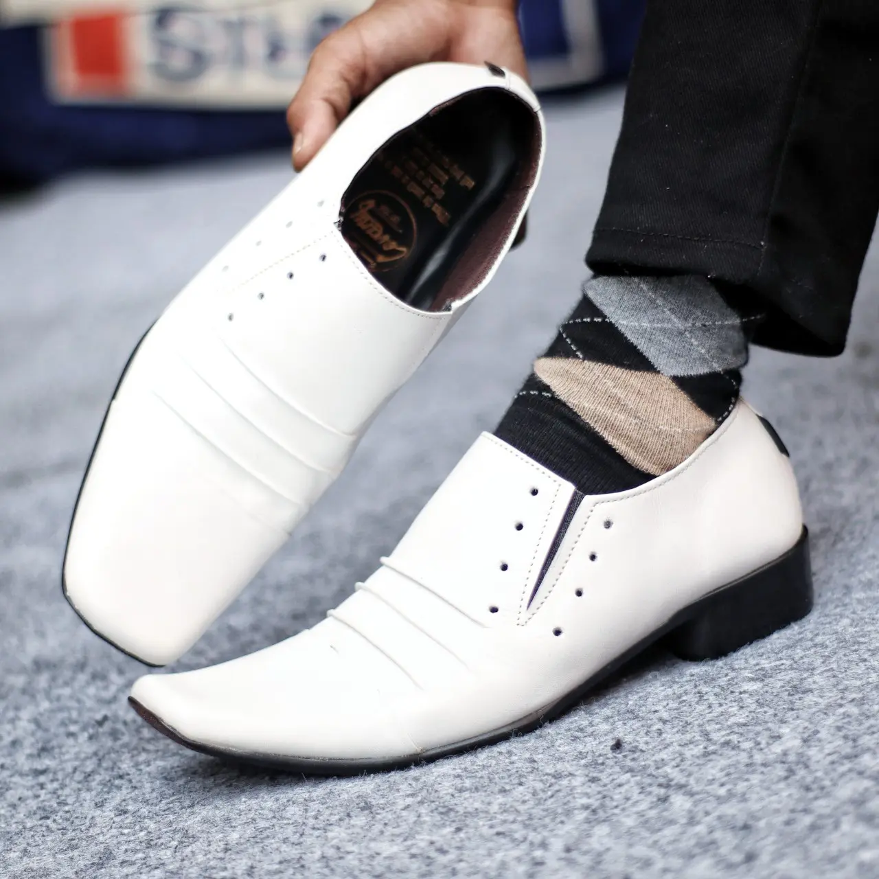 (TIKTOK SHOP) SEPATU PUTIH PERAWAT KULIT ASLI CEVANY REMPEL ORIGINAL PANTOFEL KERJA KANTOR MURAH COWOK FORMAL PESTA PANTOPEL RESMI DINAS