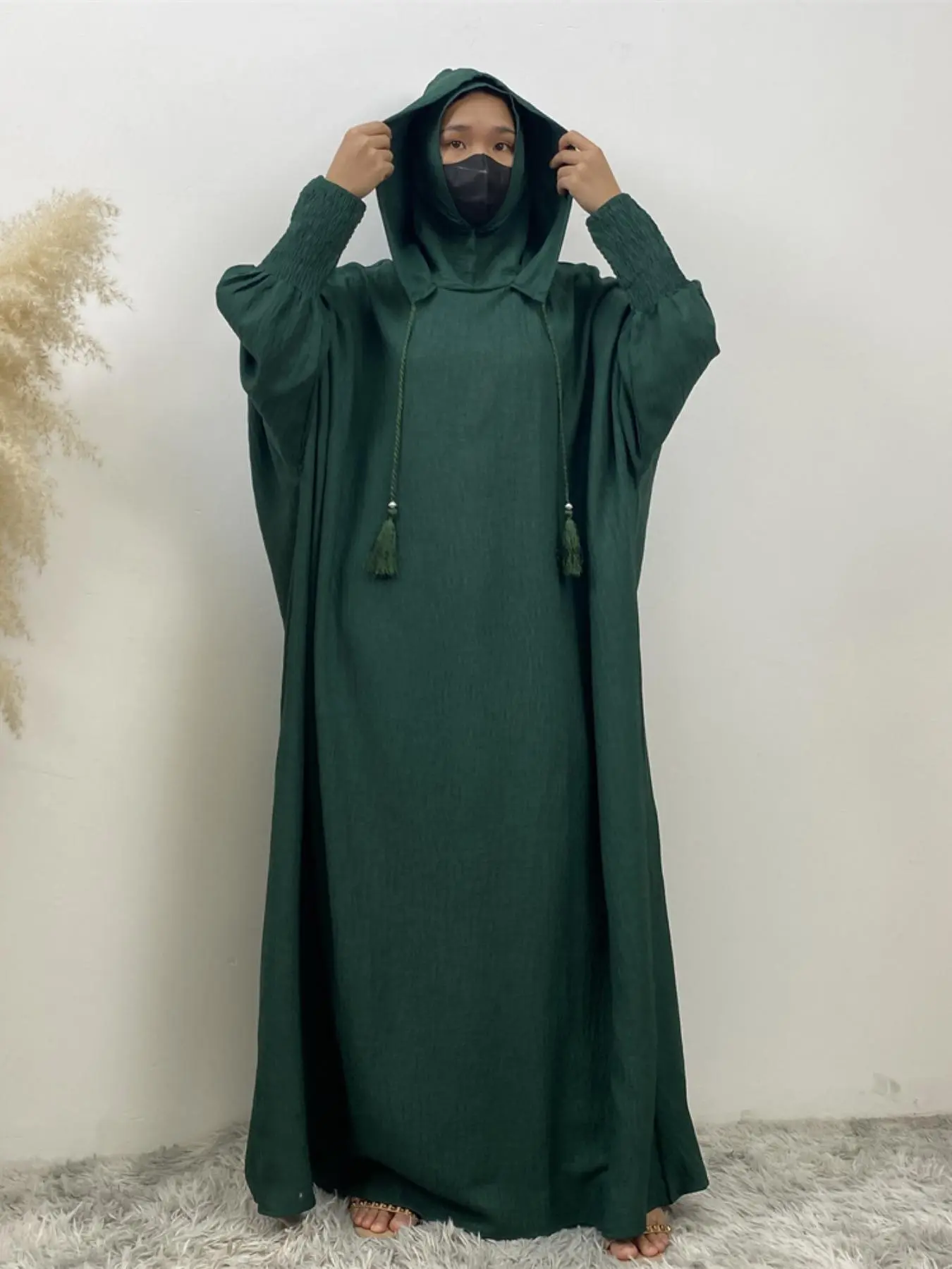 Women's Solid Color Batwing Sleeve Drawstring Hooded Dress, Casual Shirred Cuff Long Sleeve Dress for Spring & Fall, Women's Islamic Clothing for Daily Wear