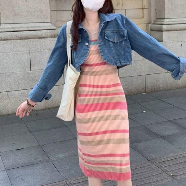 Product Introduction of Váy Hai Dây Dệt Kim, Sọc Dopamine Gradient Phong Cách Hàn Quốc, Hàng Mới Về Mùa Thu, Váy Vest Dài Trung Bình Dành Cho Nữ, Hợp Xu hướng Dress Khuy Women 7