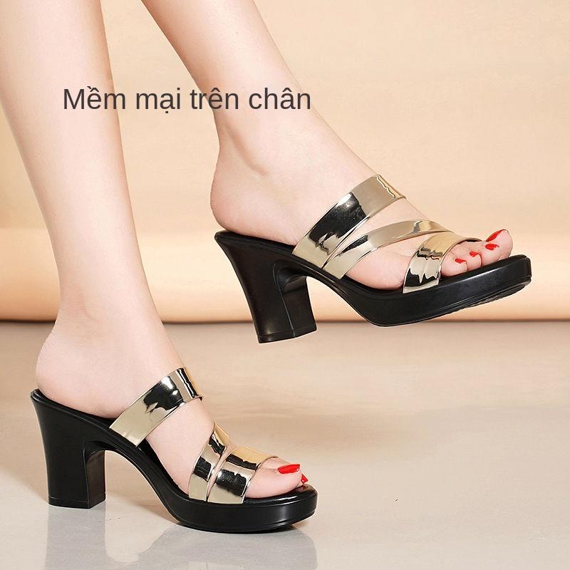 Giày Cho Mẹ Trung Niên, Không Trơn Trượt, Dép Lê, Thời Trang, Dành Cho Nữ, Ngoại Cỡ, Gót Khối Chunky, Hàng Mới Về 2024, Thích Hợp Cho Mùa Hè DéP Shoes 7