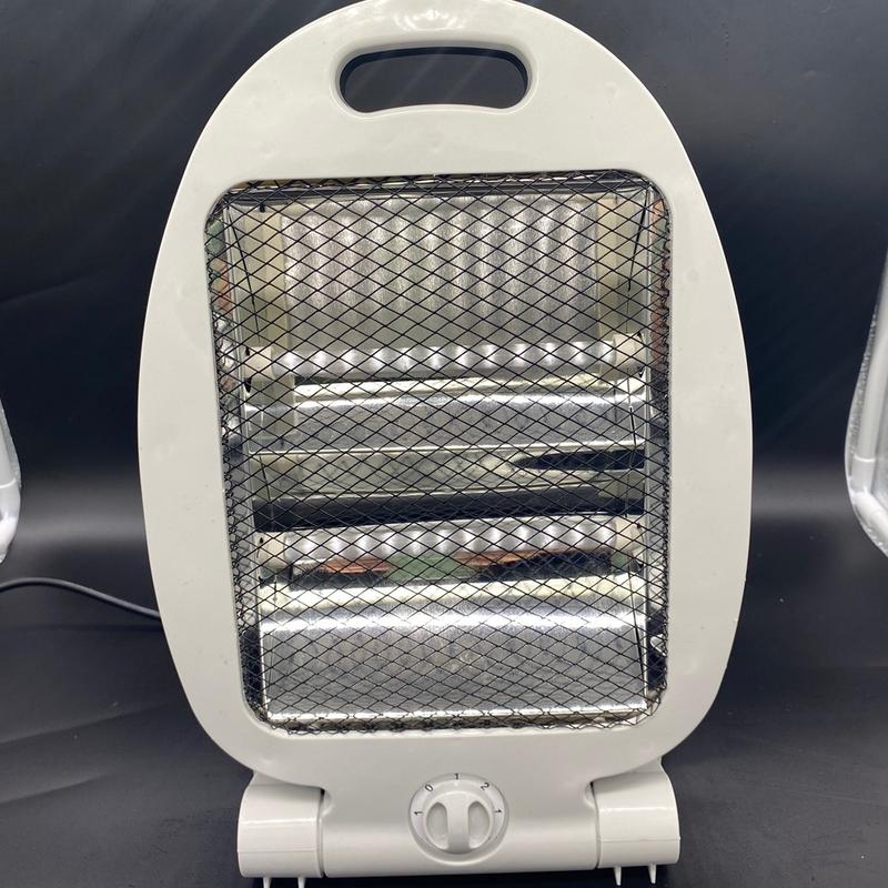 Quạt sưởi Đèn sưởi Máy sưởi hồng ngoại hình cá 800w 02 bóng đèn halogen, có role an toàn [bảo hành 12 tháng]