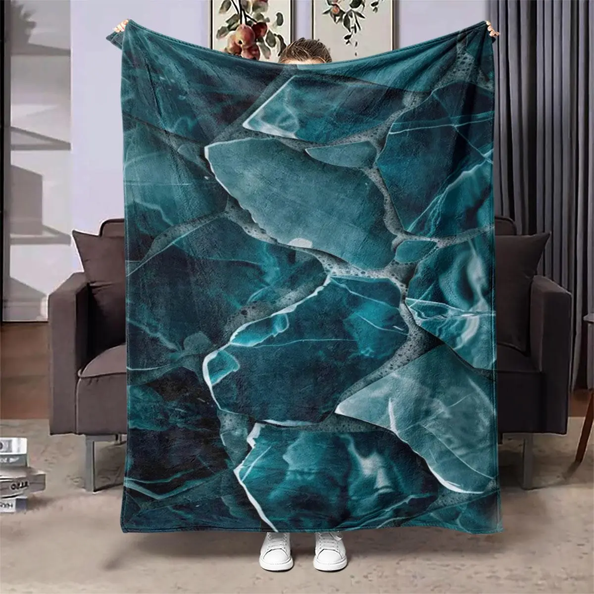 Cool Camping Blanket, 1 Box Windproof & Warm Keeping Throw Blanket, Outdoor Picnic Blanket, Soft Blanket for Home & Office & Travel