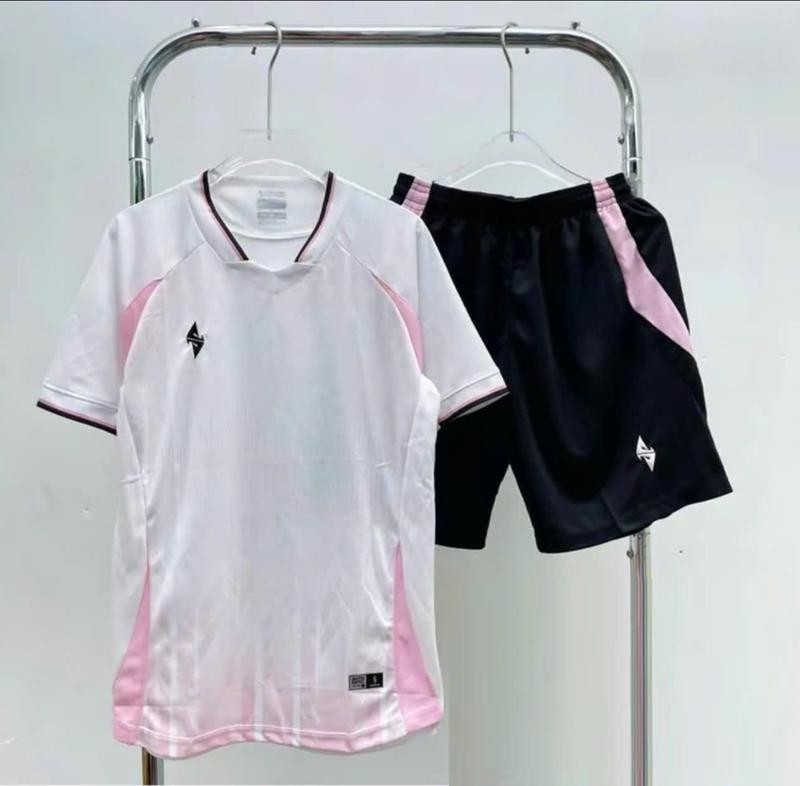 Bộ Đồ Đá Banh, Quần Áo Bóng Đá Trẻ Em "TRIVEND Hồng" Chất Liệu Vải Thun Cotton Cho Bé Từ 18Kg - 80kg Có In Tên + Số Theo Yêu Cầu