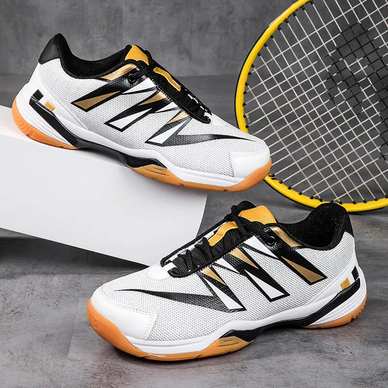 Cross-Border Foreign Trade Badminton Shoes Women's Men's Summer Breathable New Non-Slip Wear Training Sneaker One Piece Dropshipping