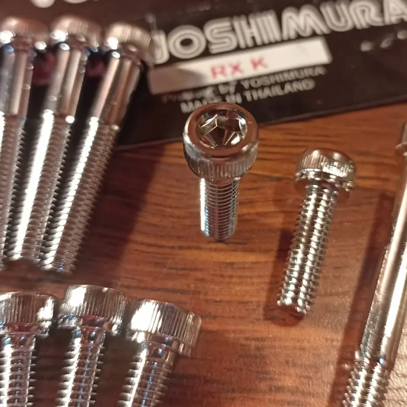BAUT BAK MESIN RX KING CHROME KANAN/KIRI SET KUNCI L ISI 17 BIJI - YOSHIMURA 1