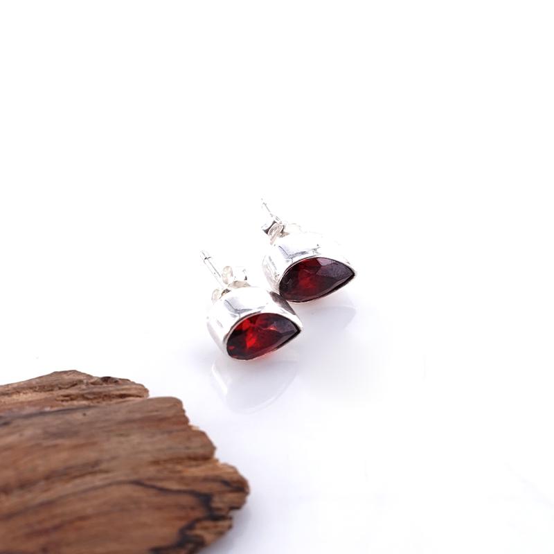 Anting Stud Wanita Perak Asli 925 Terbium Red Garnet Githa 2
