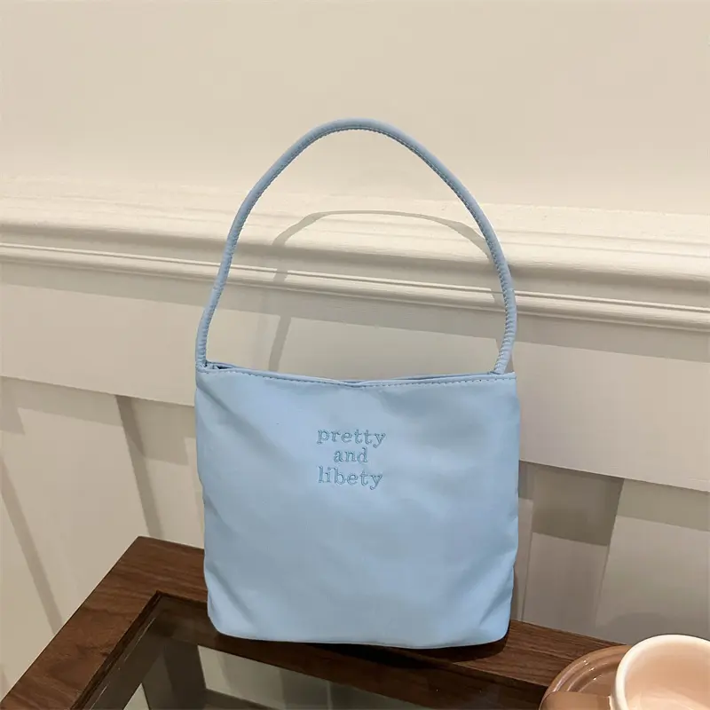 Túi Đeo Vai Dưới Cánh Tay Thời Trang Phong Cách Hàn Quốc, Chất Liệu Nylon Không Thấm Nước, Thêu Chữ, Dễ Phối Đồ, Phong Cách Thường Ngày Thích Hợp Đi Làm Và Đi Lại, Túi Bucket