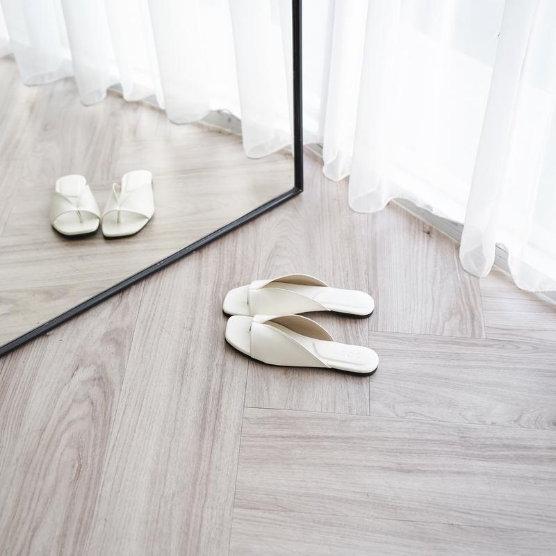 ZODE Paula Sandals - Basic Sandal Jepit Wanita - Black, Cream, White & Tan Sendal Wanita 4