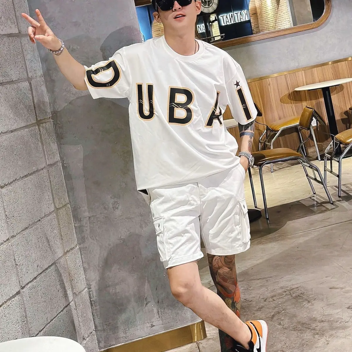 Áo Thun Cổ Tròn Oversize Dubai (100% Cotton CG 4 Chiều 220GMS) Menswear Unisex