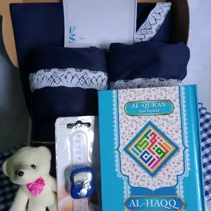 Gift Box spesial Mukena Al Qur'an dan Tasbih digital