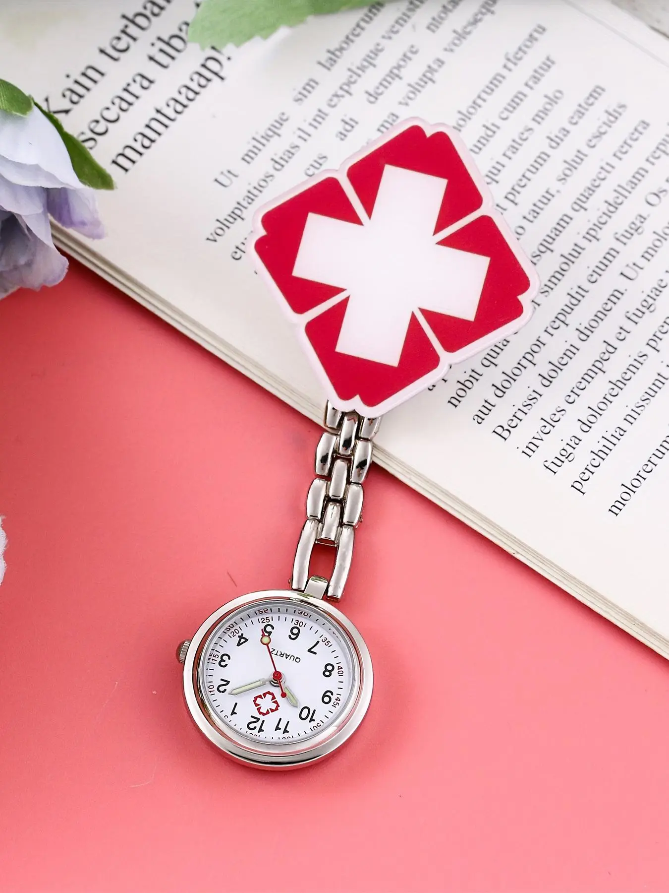 Fashion Trendy Cartoon Round Dial Quartz Watch, Luminous Nurse Quartz Watch Without Box, Fashion Watch for Party, Daily Clothing Decor, Trendy All-match & Exquisite Watch for Birthday Gift