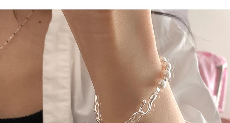 Product Introduction of 2025 New Clear Cold Wind Baroque Pearl Bracelet for Women, Small and Exquisite Handmade, Student Bracelet, Gift for Best Friends tahitian  pearl oriental  pearl 10