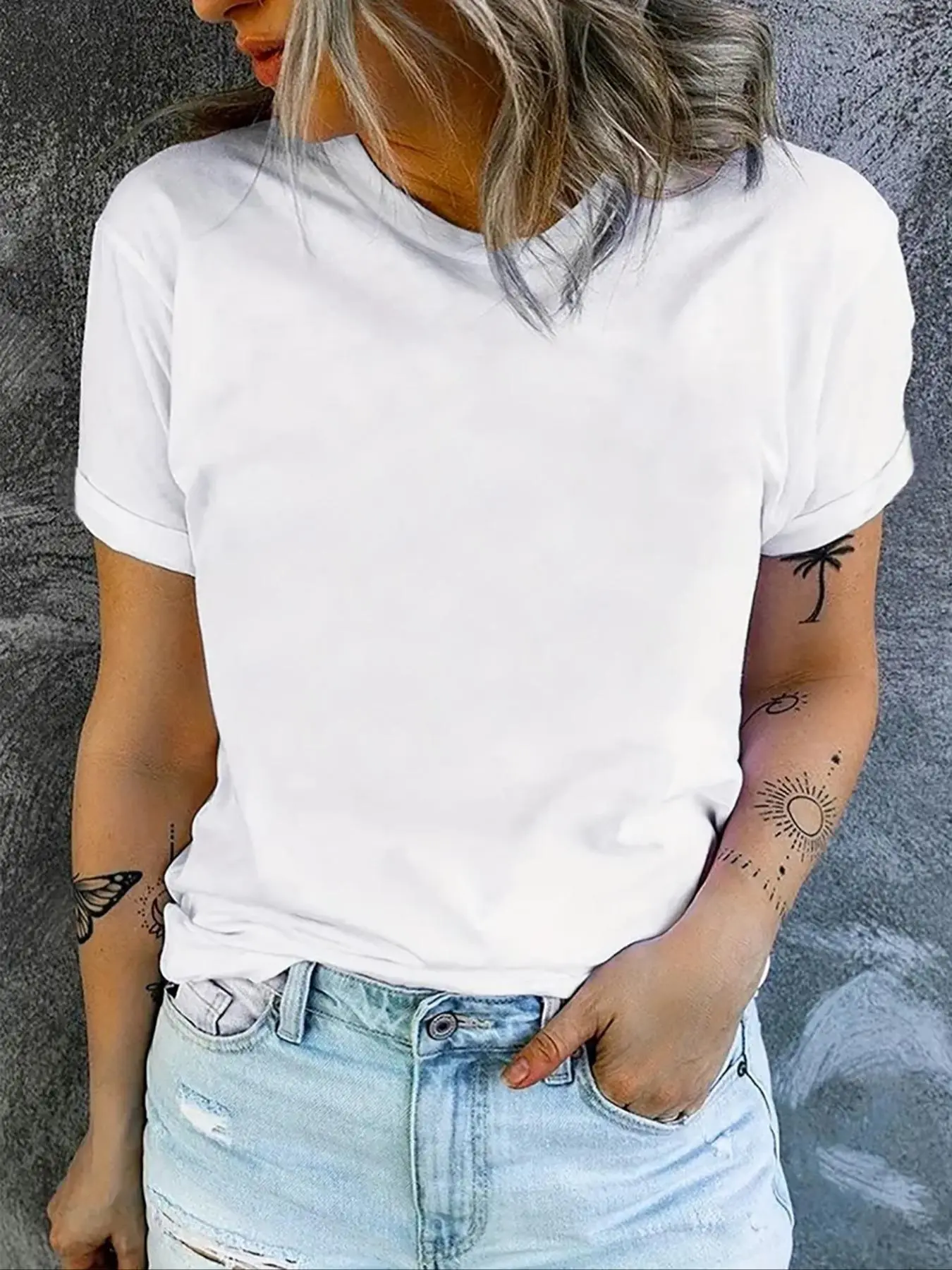 Women's Basic Plain Round Neck Tee, Summer Clothes for Women, Casual Elegant Fashion Short Sleeve T-shirt for Spring Summer, Lady's Top for Daily Wear, Tops for Women