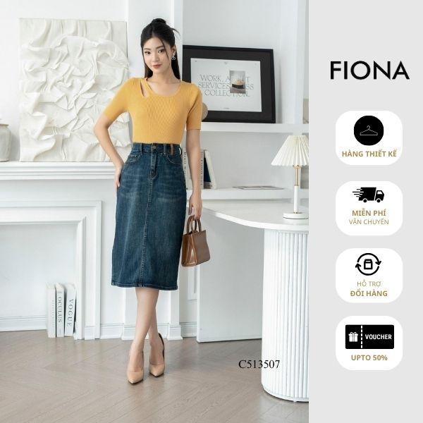 FIONA Áo len nữ chất Mongtoghi dáng croptop cổ tròn khoét hở vai tay ngắn C513507 Women