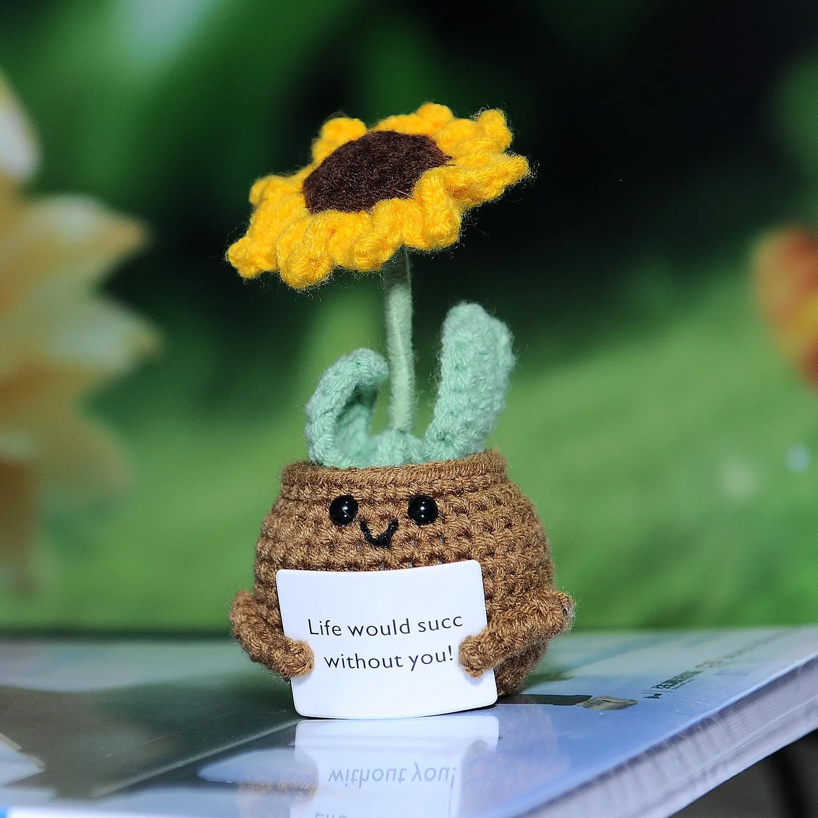 Sunflower Pot Crochet Ornament, Cute Cartoon Positive Potted Plant Figurine, Creative Home Decor for Living Room Bedroom Office Car, Handmade, Crafts, Knitting