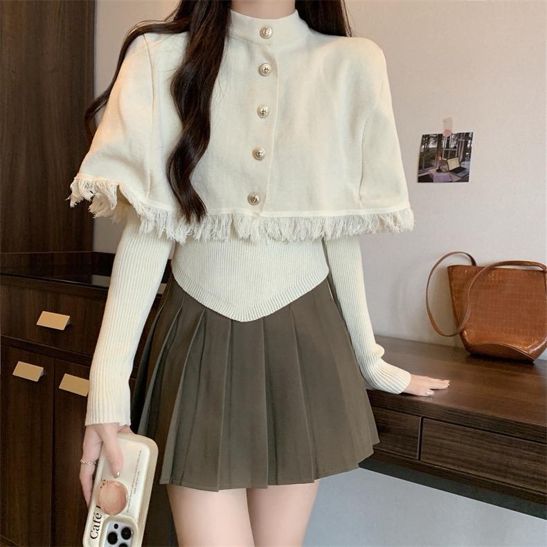  set áo len tiểu thư 2 chi tiết gồm áo cổ tim vạt nhọn mix choàng cài khuy tua rua  Nữ Top 