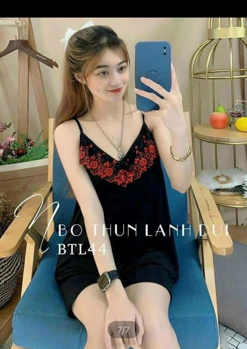 Product Introduction of Bộ đùi nữ thun lạnh 2 dây nhí phối ren hoa 12
