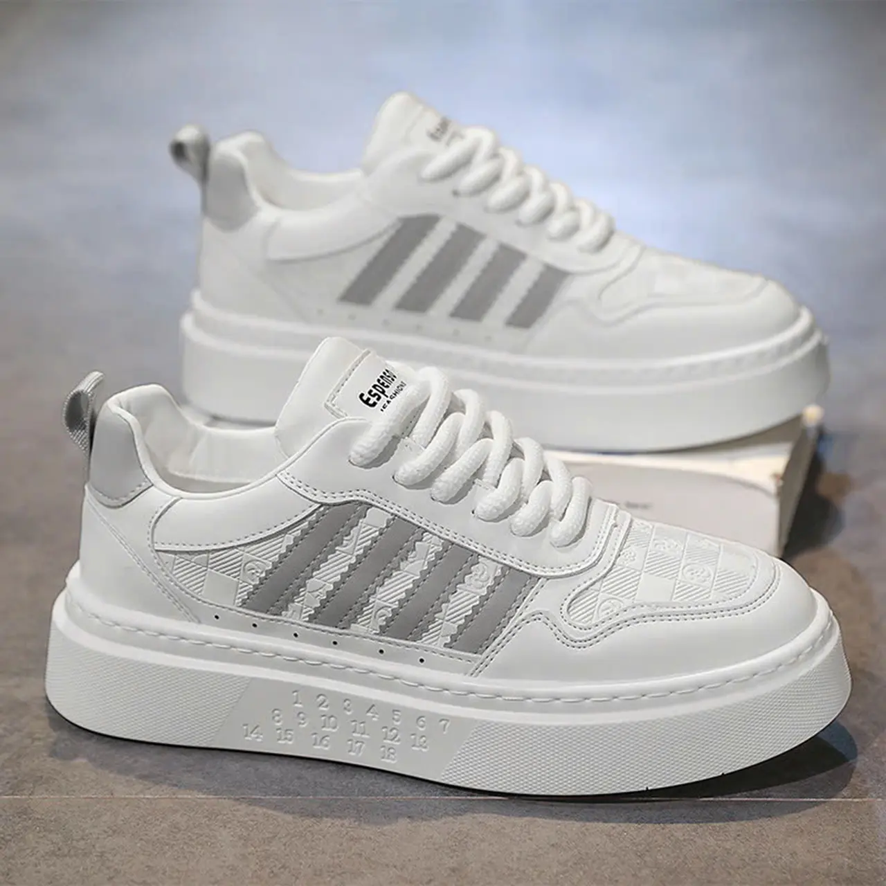 Giày sneaker nam LAKINTA  giày nam đơn giản đế bằng GQ09